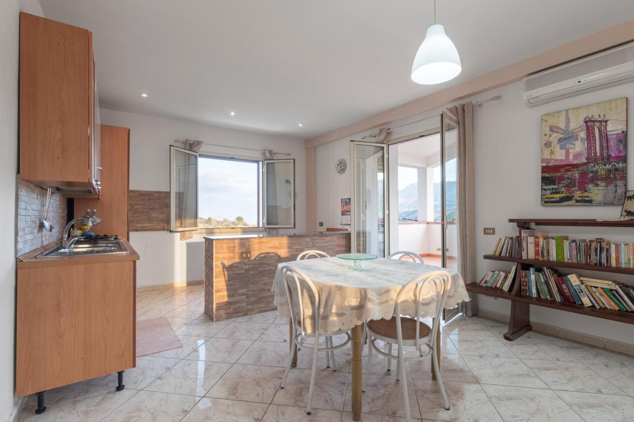 Appartamento In Villa Marlory Monreale Exterior photo